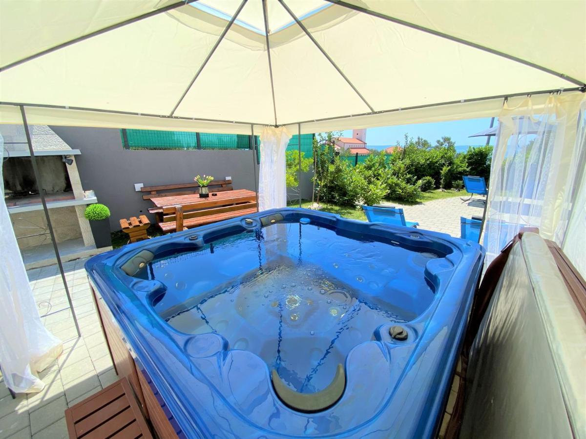 Lux Apartment Sea Shell With Jacuzzi Makarska Zewnętrze zdjęcie