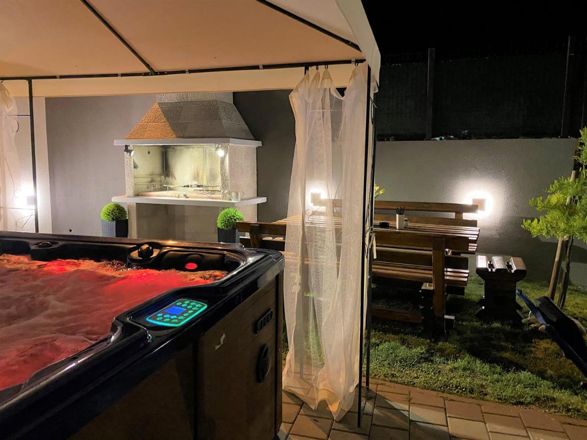Lux Apartment Sea Shell With Jacuzzi Makarska Zewnętrze zdjęcie
