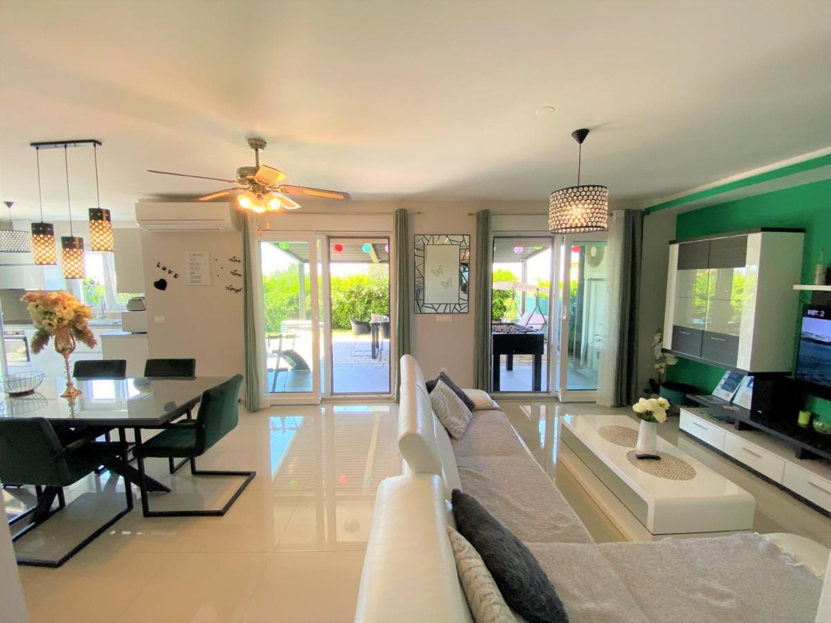 Lux Apartment Sea Shell With Jacuzzi Makarska Zewnętrze zdjęcie