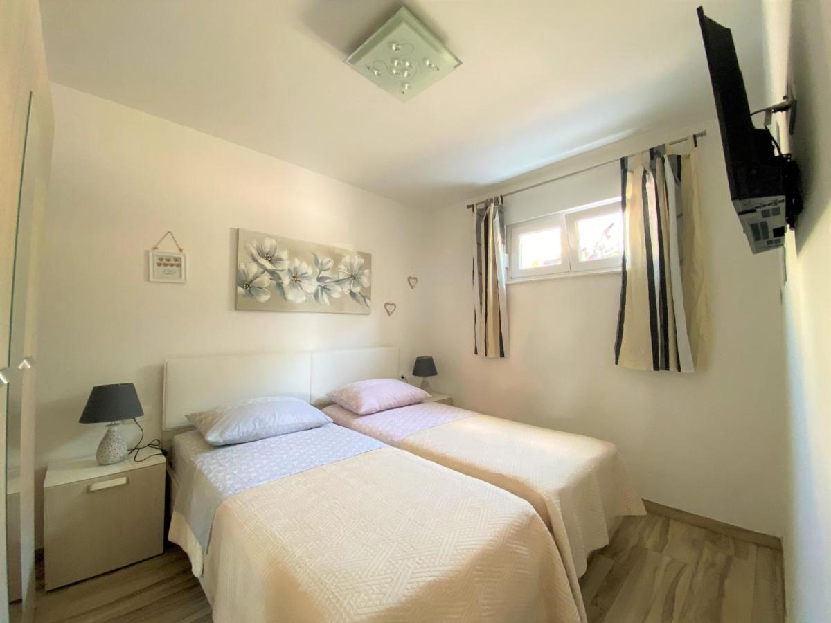 Lux Apartment Sea Shell With Jacuzzi Makarska Zewnętrze zdjęcie
