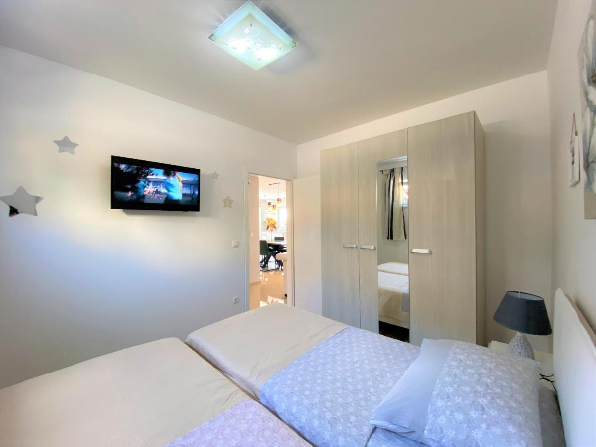 Lux Apartment Sea Shell With Jacuzzi Makarska Zewnętrze zdjęcie